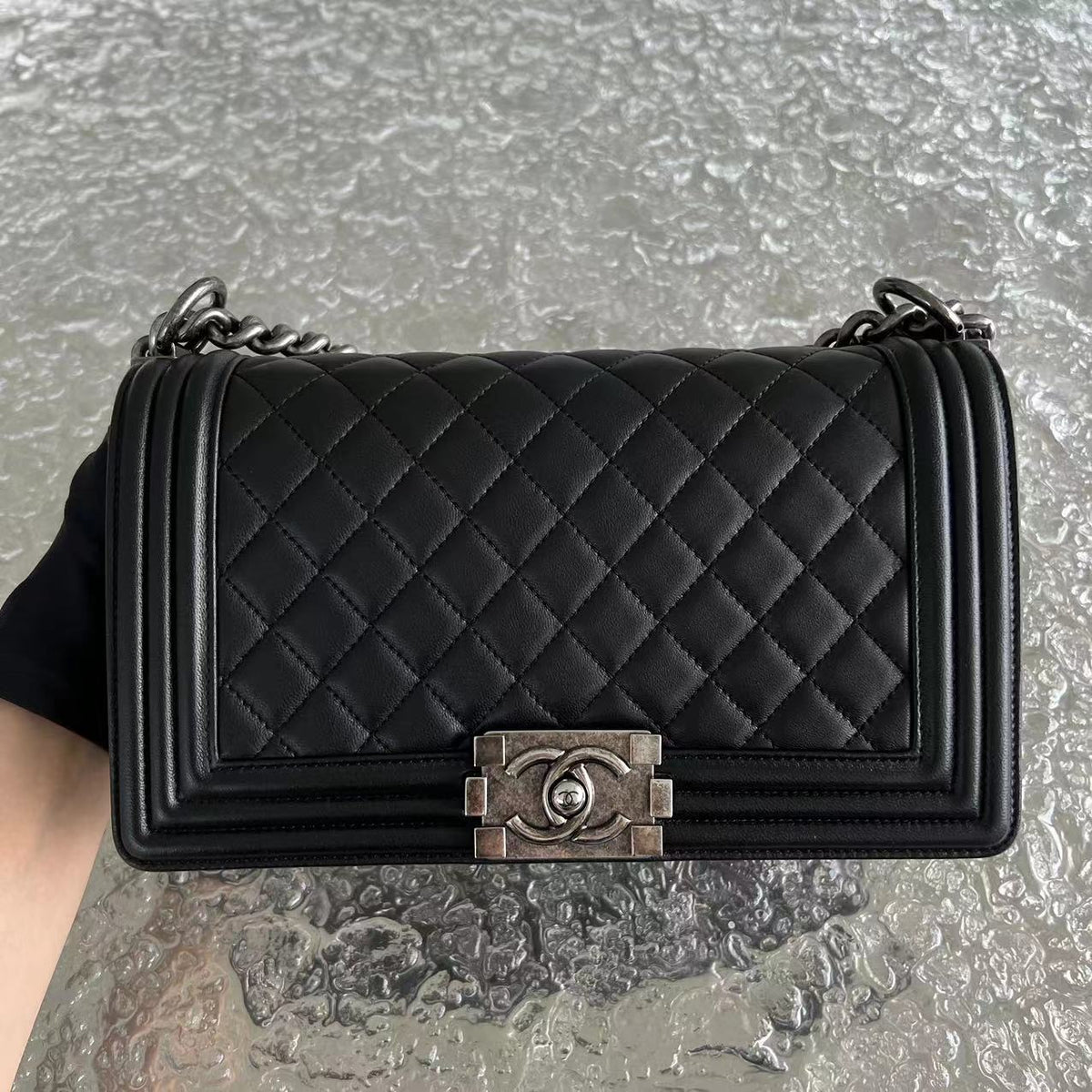 Chanel Boy Old Medium 25CM Quilted Lambskin Black Leboy Ruthenium Silver Hardware