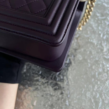 Boy Old Medium 25CM Quilted Lambskin Dark Purple Violet Leboy Golden Hardware Series 23