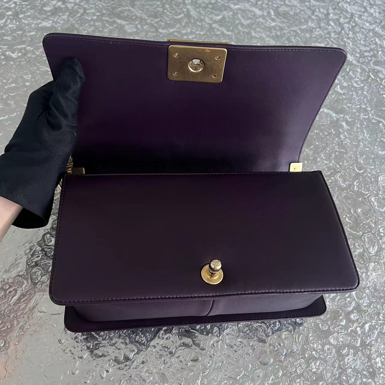 Boy Old Medium 25CM Quilted Lambskin Dark Purple Violet Leboy Golden Hardware Series 23