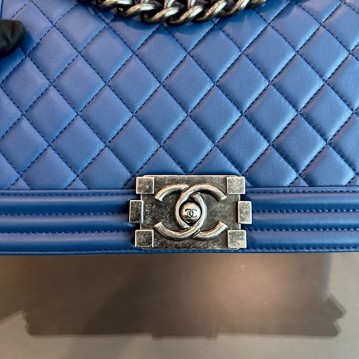 Boy Old Medium 25CM Quilted Lambskin Leboy Dark Blue RSHW No 23