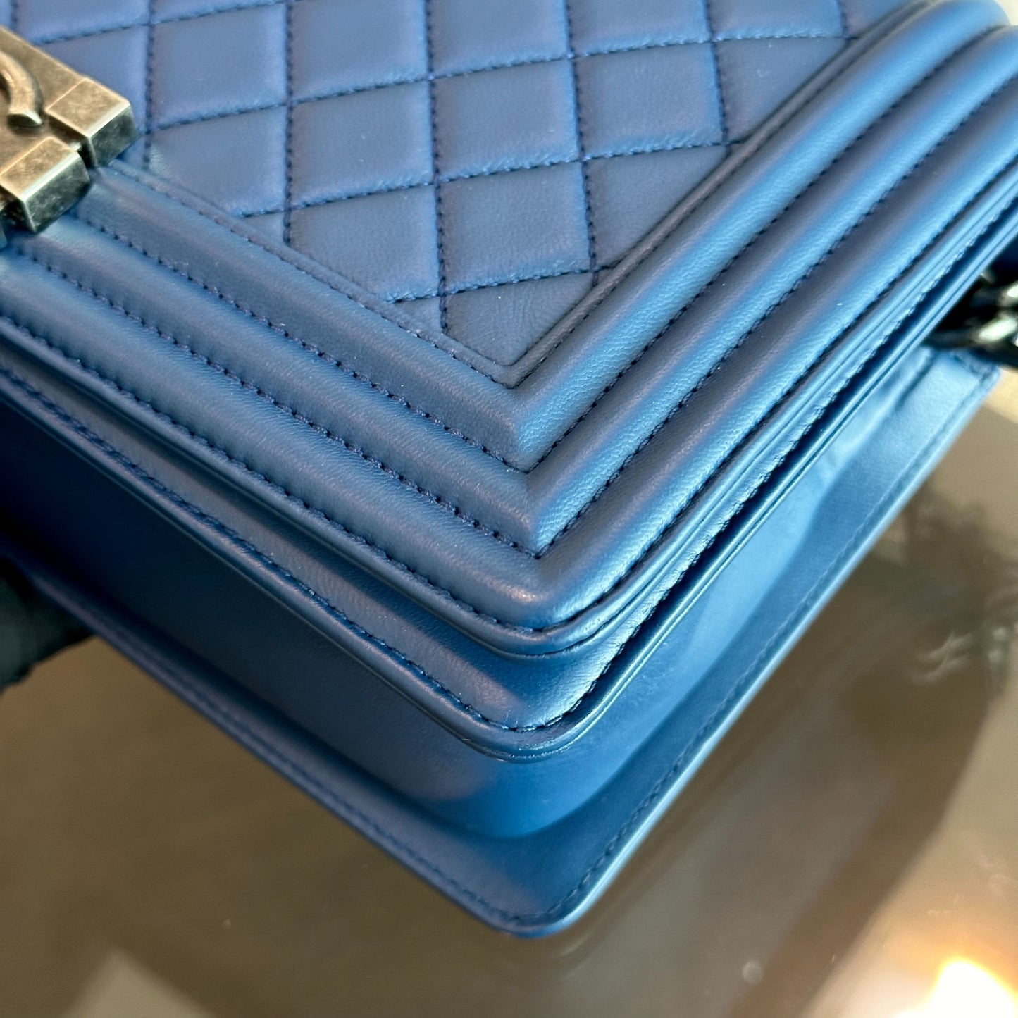 Boy Old Medium 25CM Quilted Lambskin Leboy Dark Blue RSHW No 23