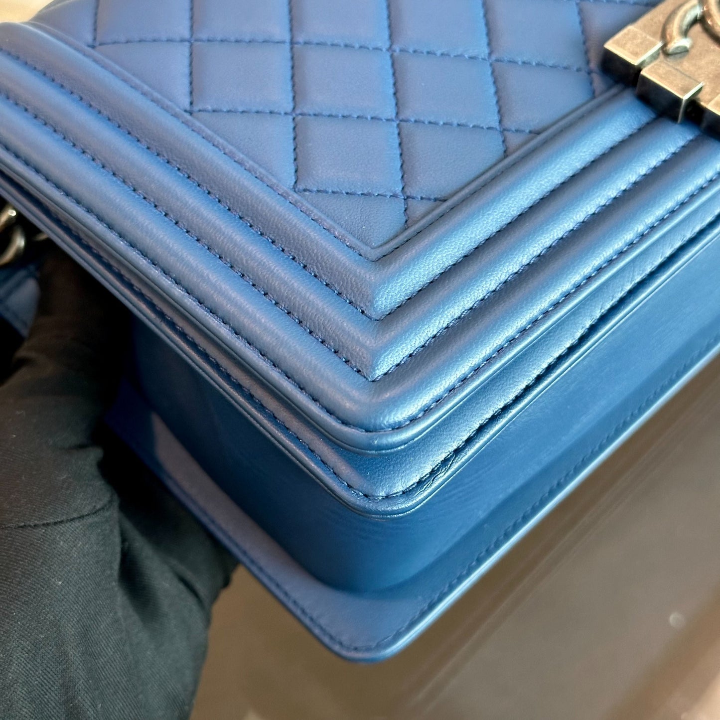 Boy Old Medium 25CM Quilted Lambskin Leboy Dark Blue RSHW No 23