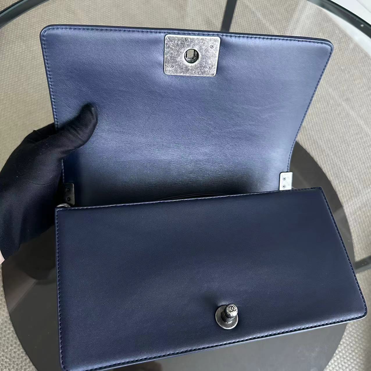 Boy Old Medium 25CM Quilted Lambskin Leboy Navy Blue RSHW No 19