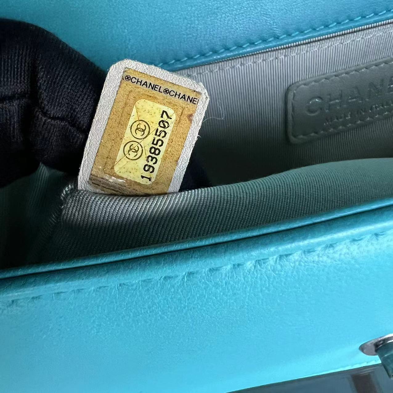 Boy Old Medium 25CM Quilted Lambskin Tiffany Blue Leboy Ruthenium Silver Hardware Series 19