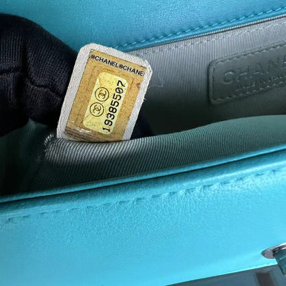 Boy Old Medium 25CM Quilted Lambskin Tiffany Blue Leboy Ruthenium Silver Hardware Series 19