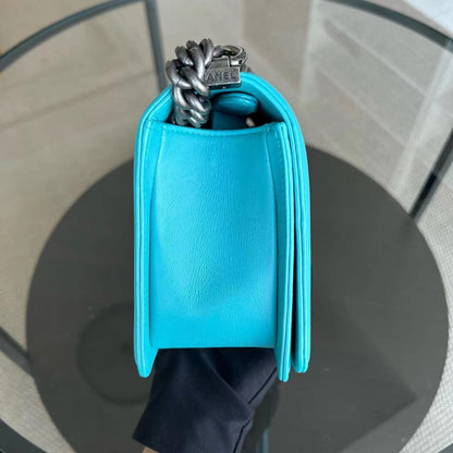 Boy Old Medium 25CM Quilted Lambskin Tiffany Blue Leboy Ruthenium Silver Hardware Series 19