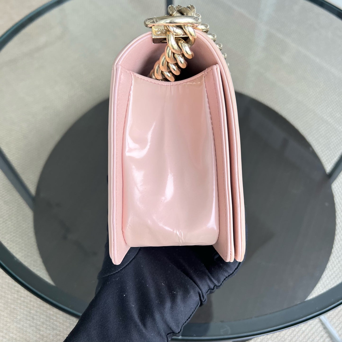 Boy Old Medium 25CM Quilted Smooth Glazed Calfskin Sakura Pink Leboy Golden Hardware Series 22