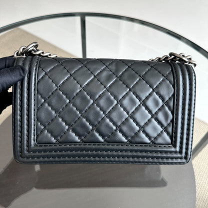 Boy Old Medium 25CM Stitched Quilted Leboy Black RSHW No 18