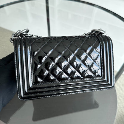 Boy Small 20CM Quilted Patent Leather Leboy Black SHW No 19