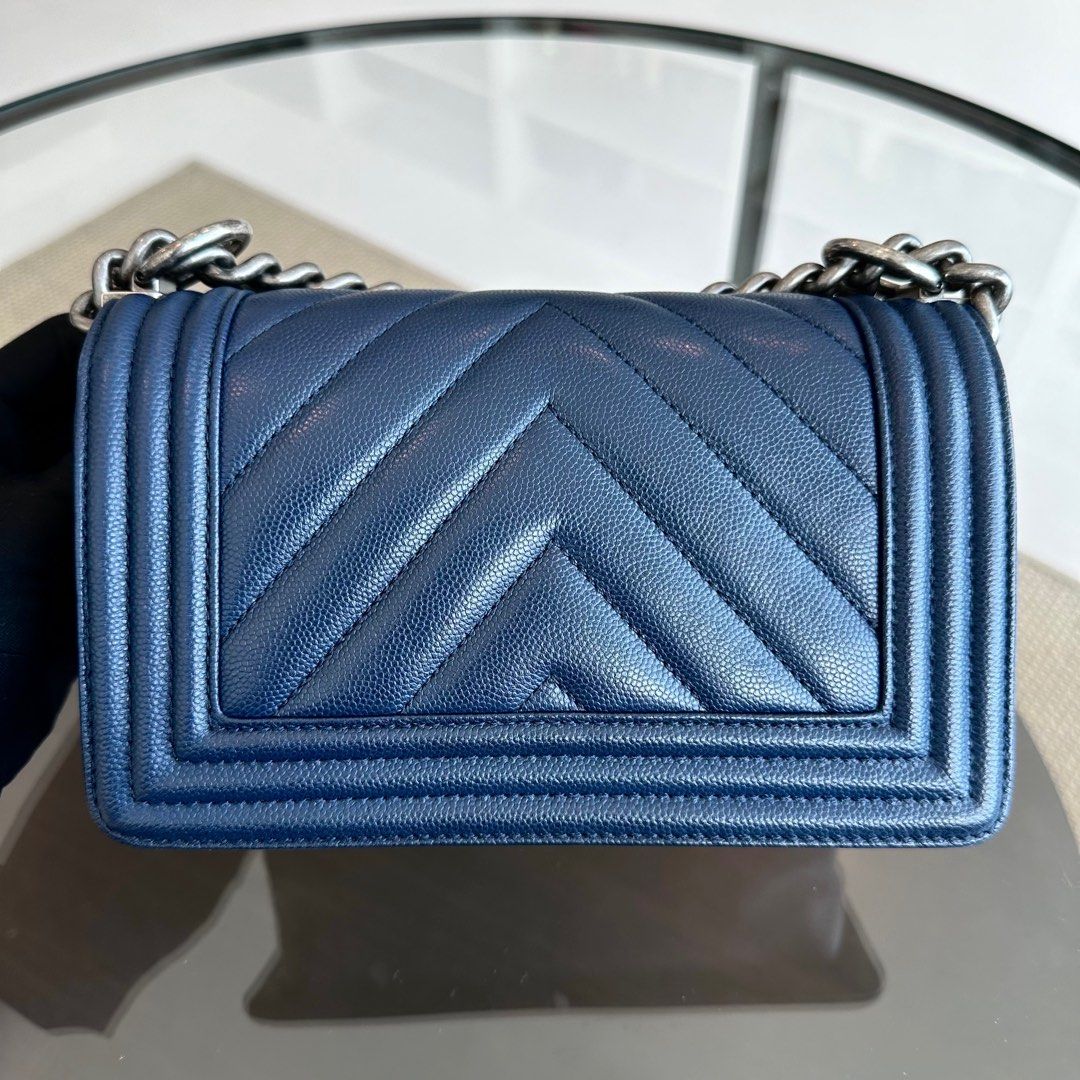 Boy Small Caviar Chevron Calfskin Leboy Dark Navy Blue Ruthenium RSHW No 25