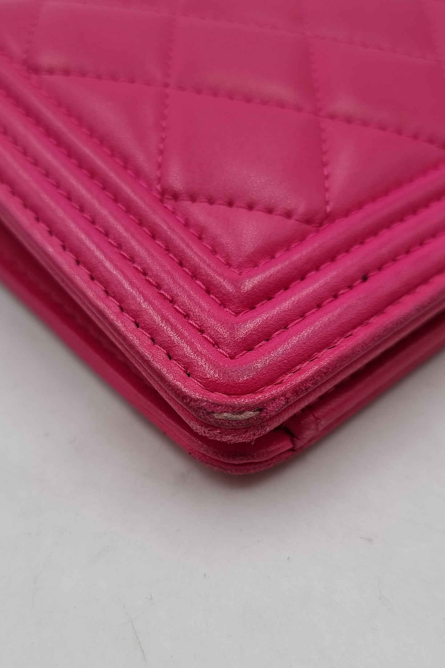 Boy Yen Interlocking CC Logo Wallet Pink