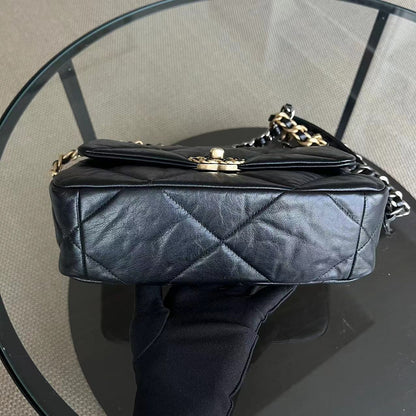 C19 Small 19 Bag Quilted Goatskin Black Two-Tone Hardware Series 30