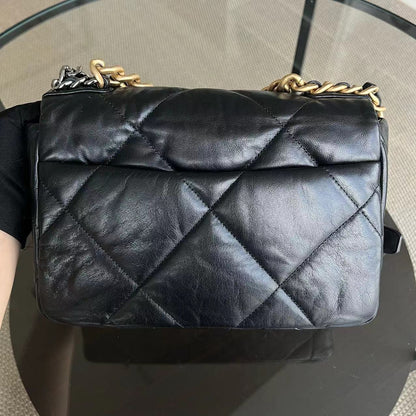 C19 Small 19 Bag Quilted Goatskin Black Two-Tone Hardware Series 30