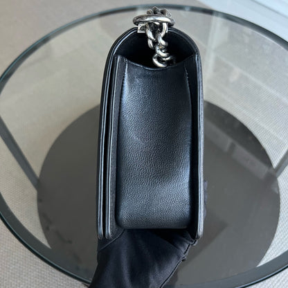 Calfskin Boy New Medium 28CM Quilted Grained Calfskin Caviar Black Ruthenium Silver Hardware Series 23