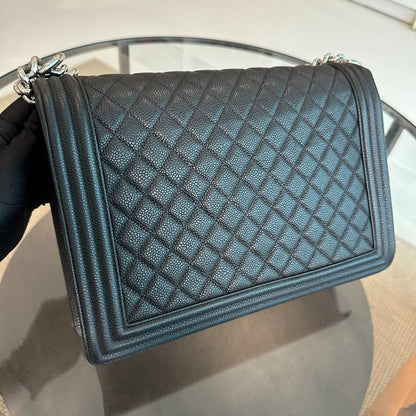 Caviar Boy Large 30CM Calfskin Leboy Black SHW No 17