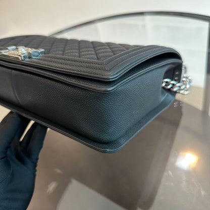 Caviar Boy Large 30CM Calfskin Leboy Black SHW No 17