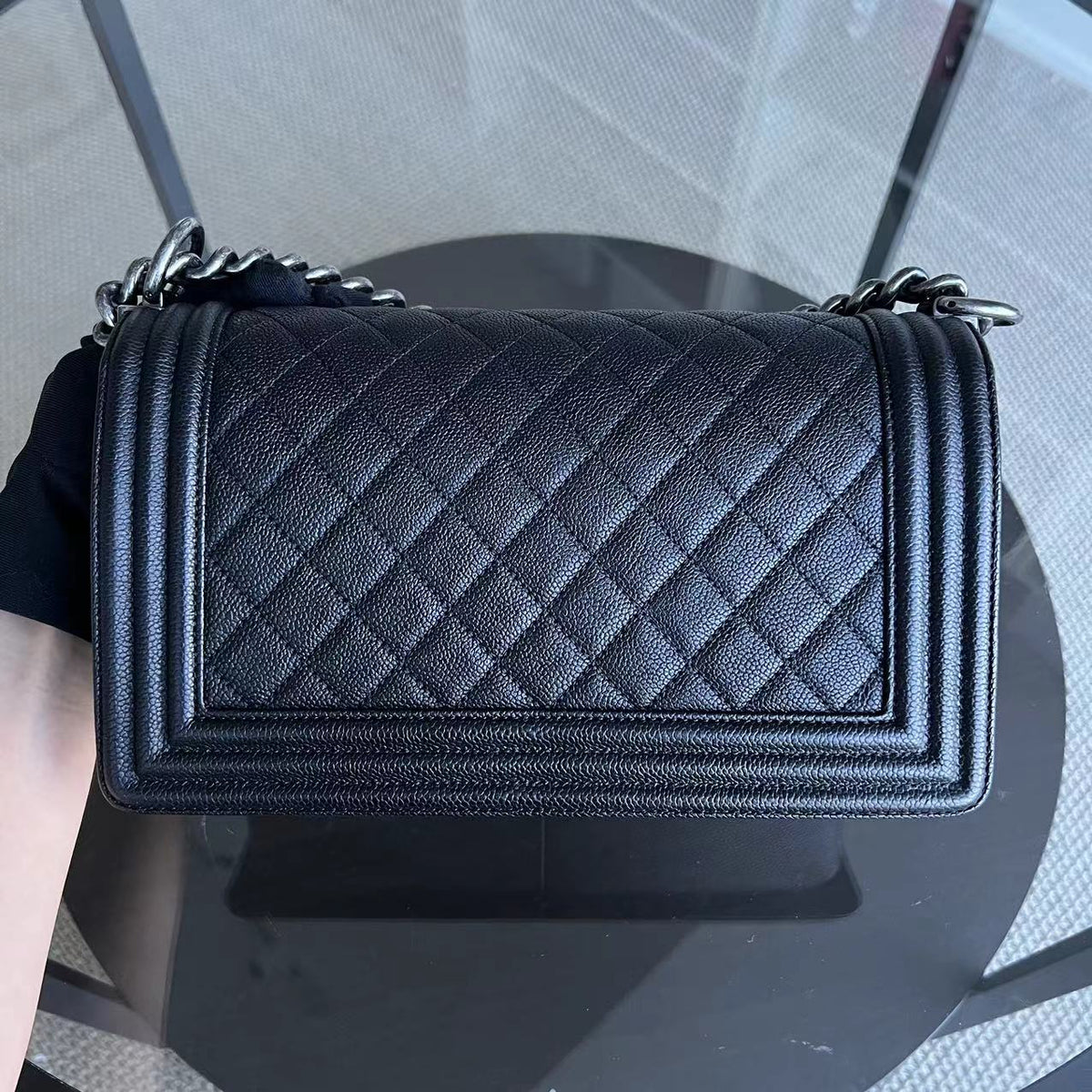 Caviar Boy Medium 25CM Quilted Grained Calfskin Black Leboy Ruthenium Silver Hardware Series 23