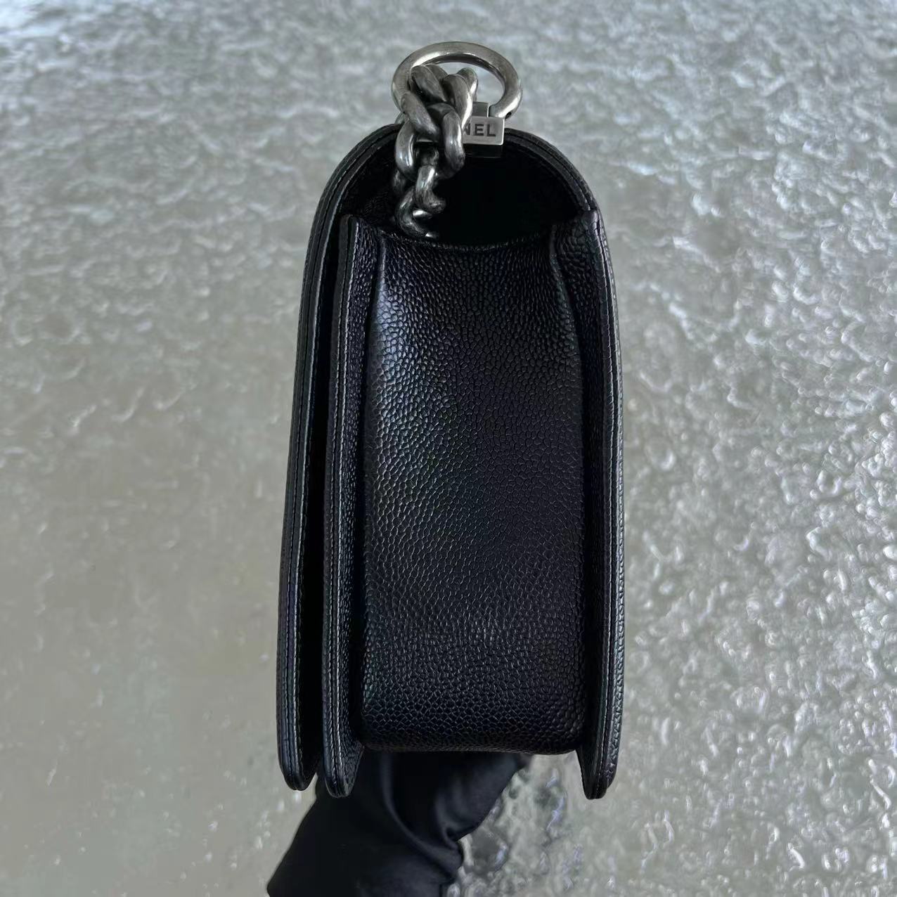 Caviar Boy New Medium 28CM Quilted Grained Calfskin Leboy Black Silver Hardware Series 20