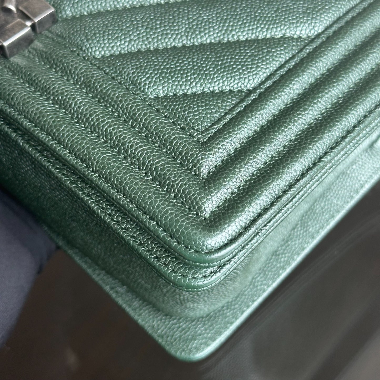 Caviar Boy Old Medium 25CM Chevron Calfskin Leboy Dark Green RSHW No 26
