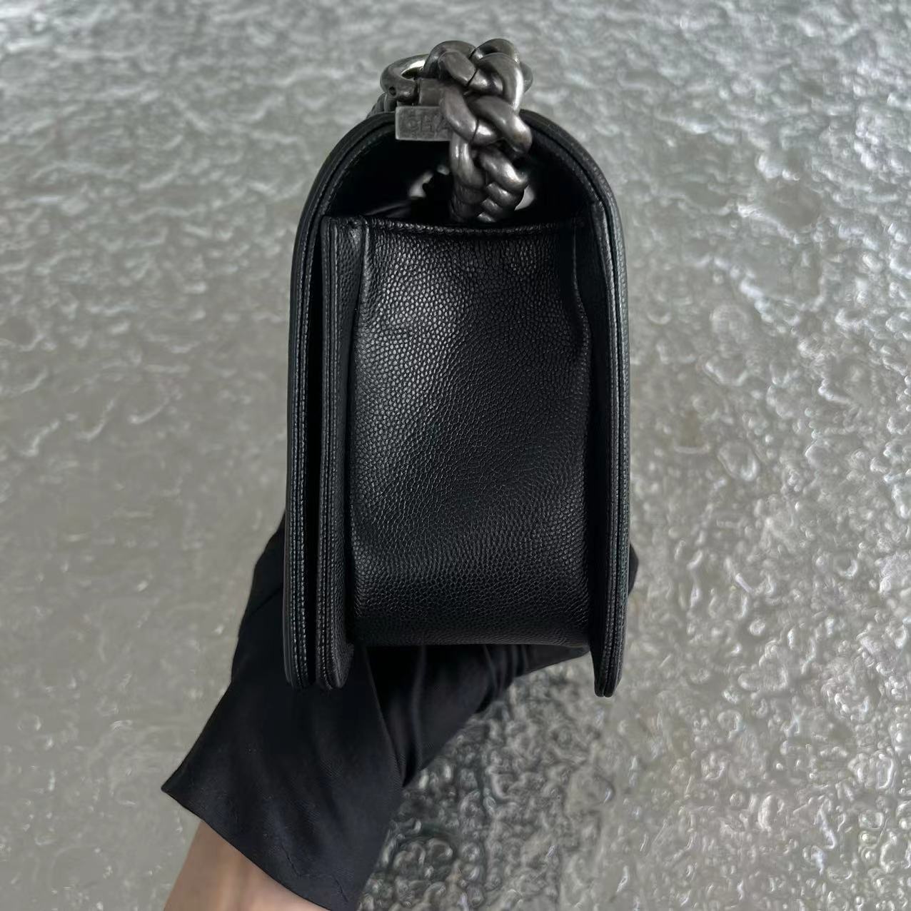 Caviar Boy Old Medium Chevron Grained Calfskin Black Silver Hardware Series 25