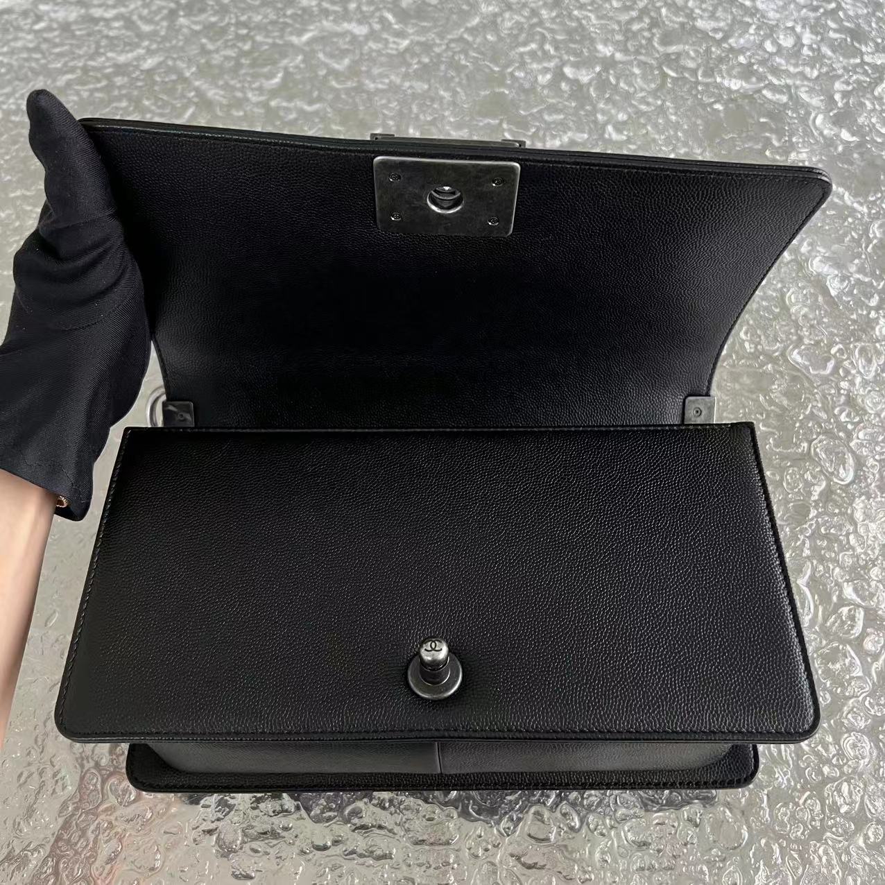 Caviar Boy Old Medium Chevron Grained Calfskin Black Silver Hardware Series 25