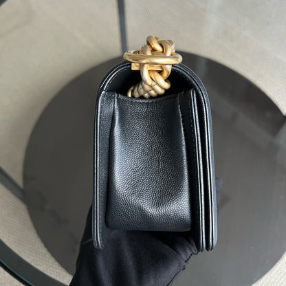 Caviar Boy Small 20CM Quilted Grained Calfskin Black Leboy Golden Hardware Series 24