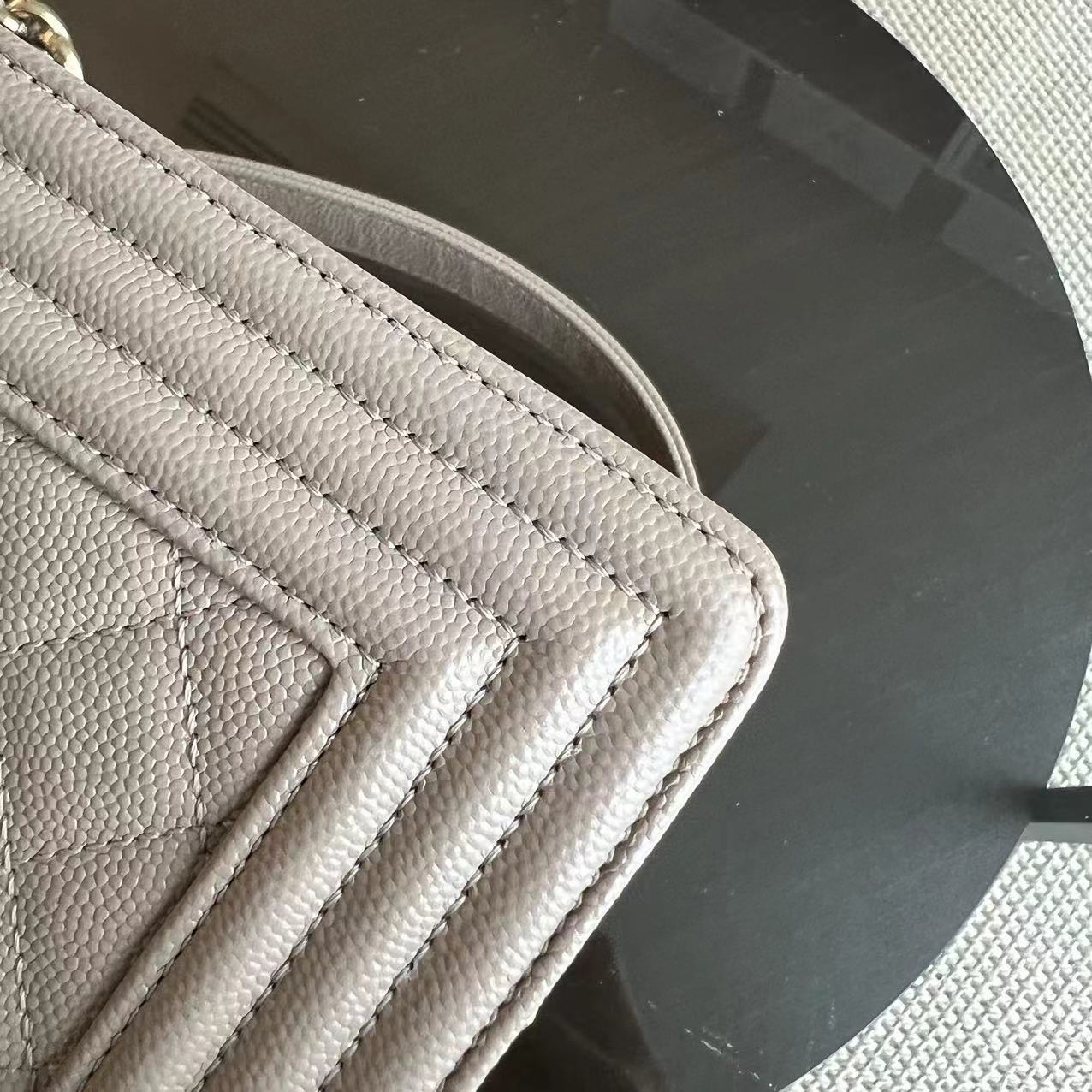 Caviar Boy Small 20CM Quilted Grained Calfskin Light Grey Gray Golden Hardware Series 23