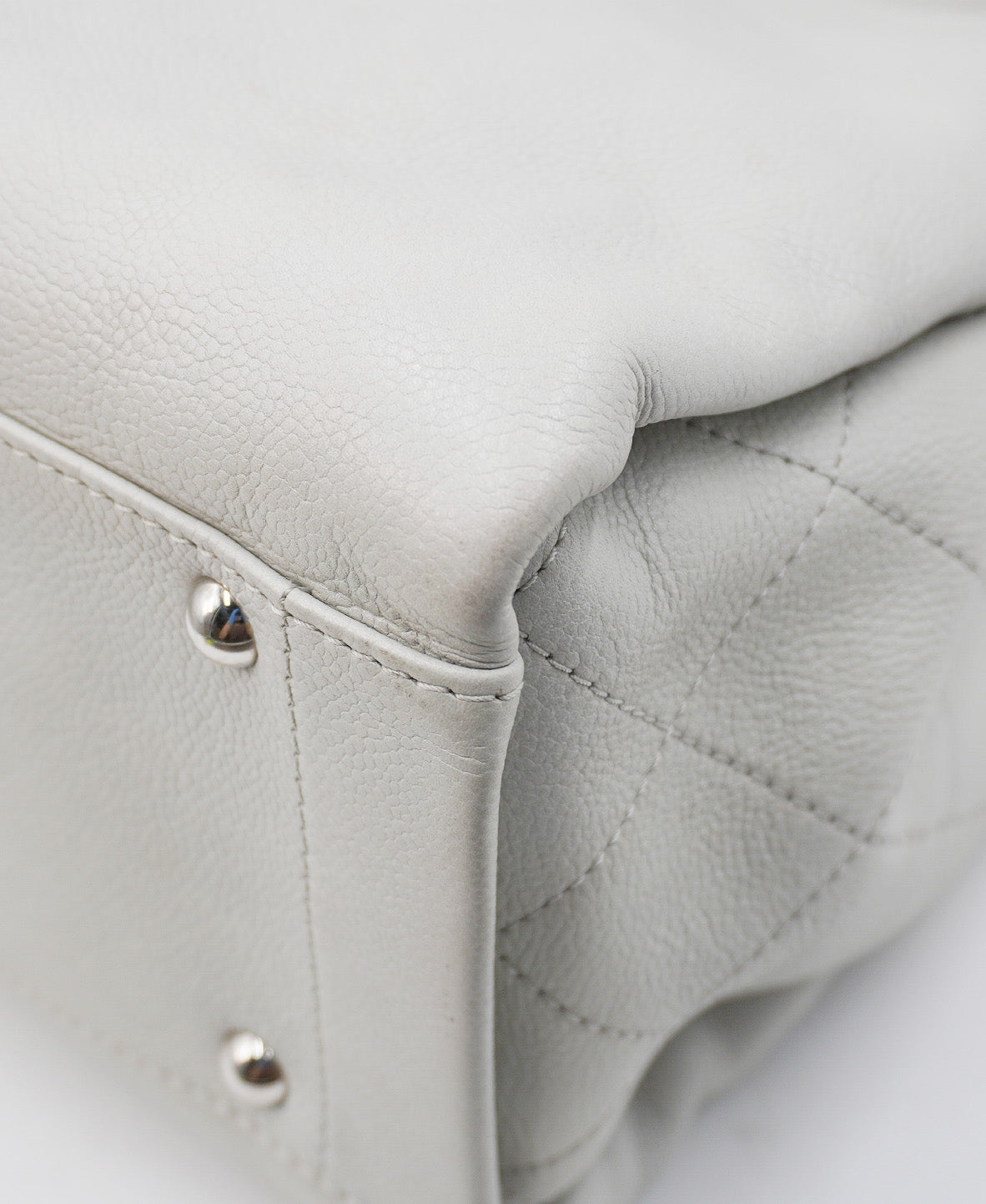 Caviar CC Tote White