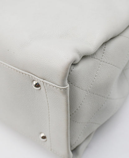 Caviar CC Tote White