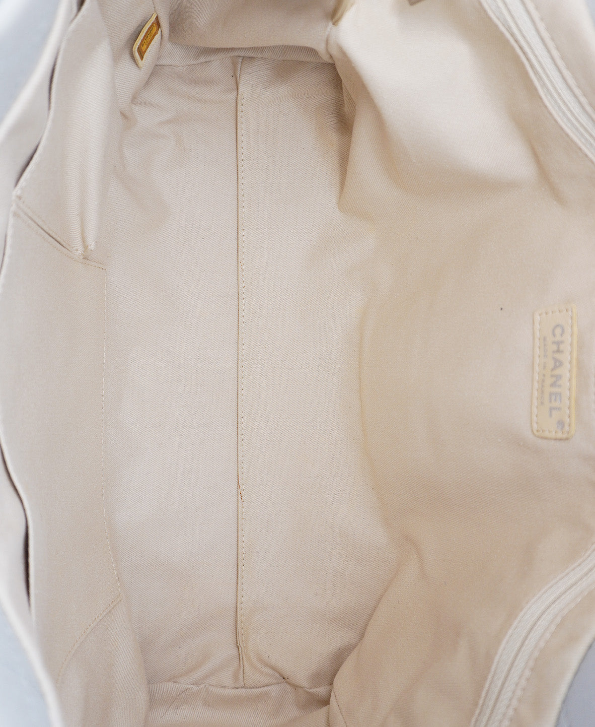 Caviar CC Tote White