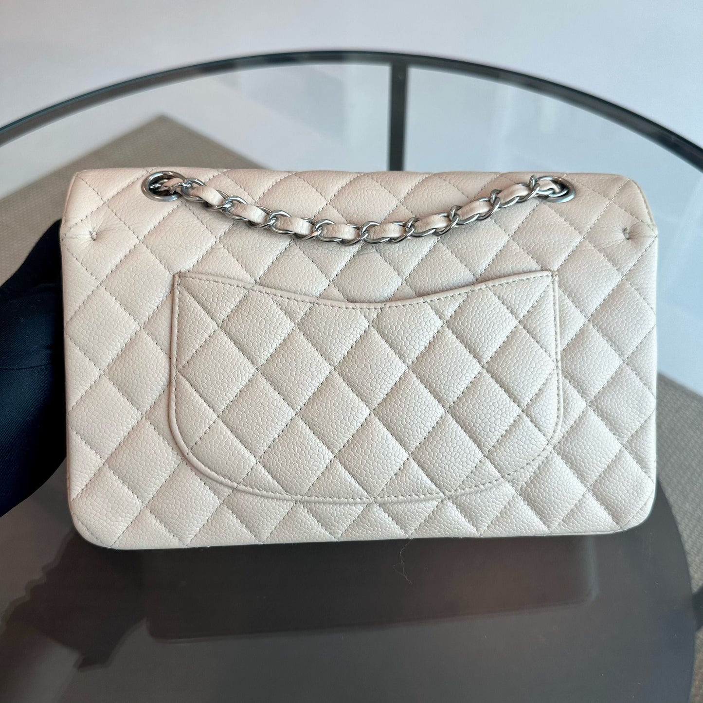 Caviar Quilted 25cm Calfskin Beige SHW No 12