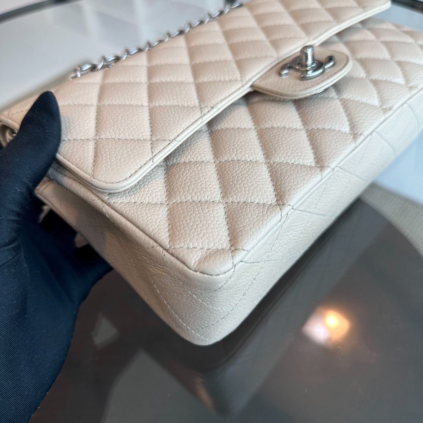 Caviar Quilted 25cm Calfskin Beige SHW No 12