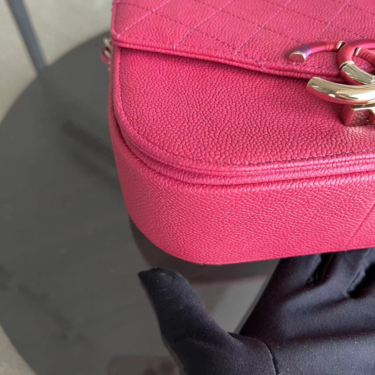 Caviar Coco Curve Cuba Small 21CM Thread Around Grained Calfskin Pink Golden Hardware Series 25