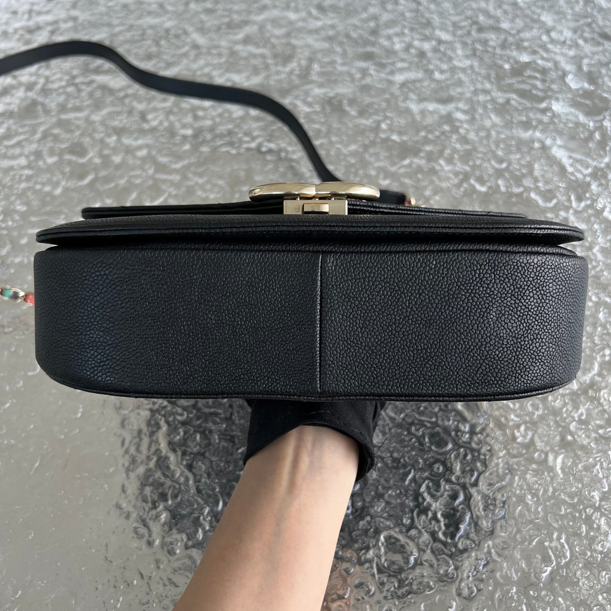Caviar Coco Curve Cuba Thread Around Grained Calfskin Black Golden Hardware Series 23