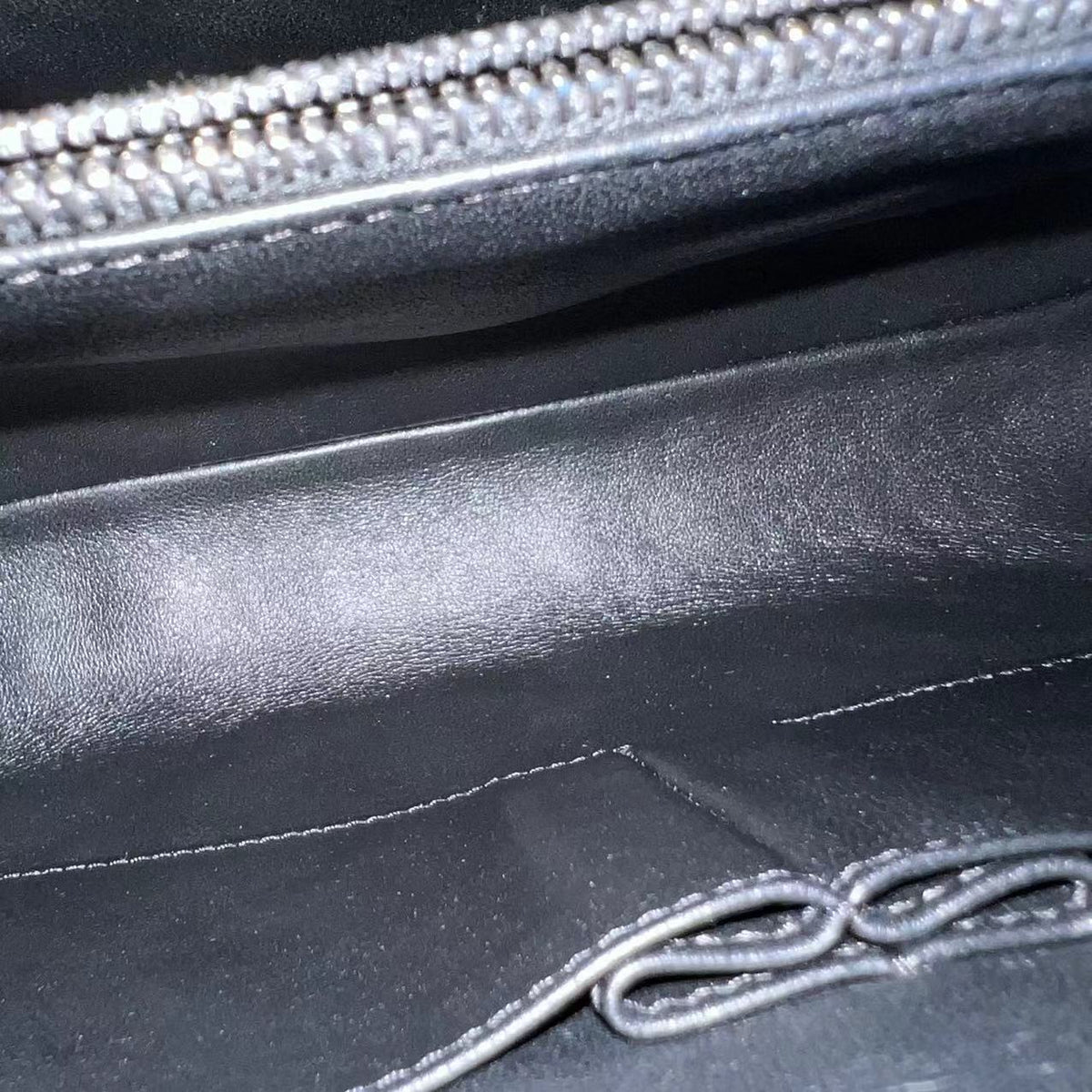 Caviar Coco Handle Large Quilted Grained Calfskin Black Silver Hardware Series 23