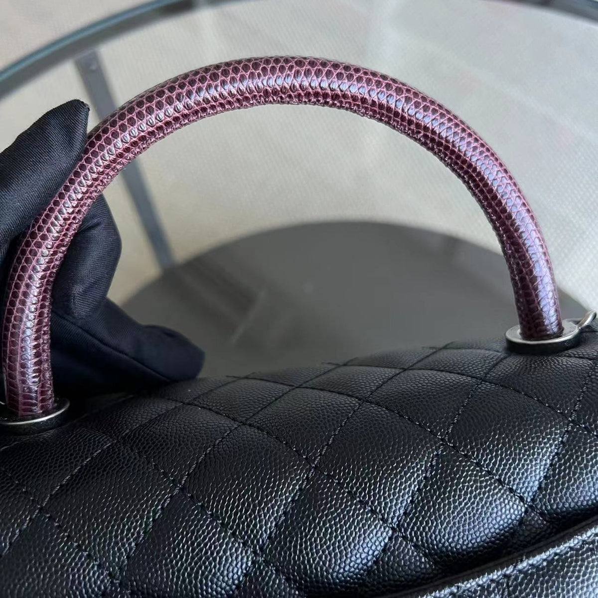 Caviar Coco Handle Large Quilted Grained Calfskin Black Silver Hardware Series 23