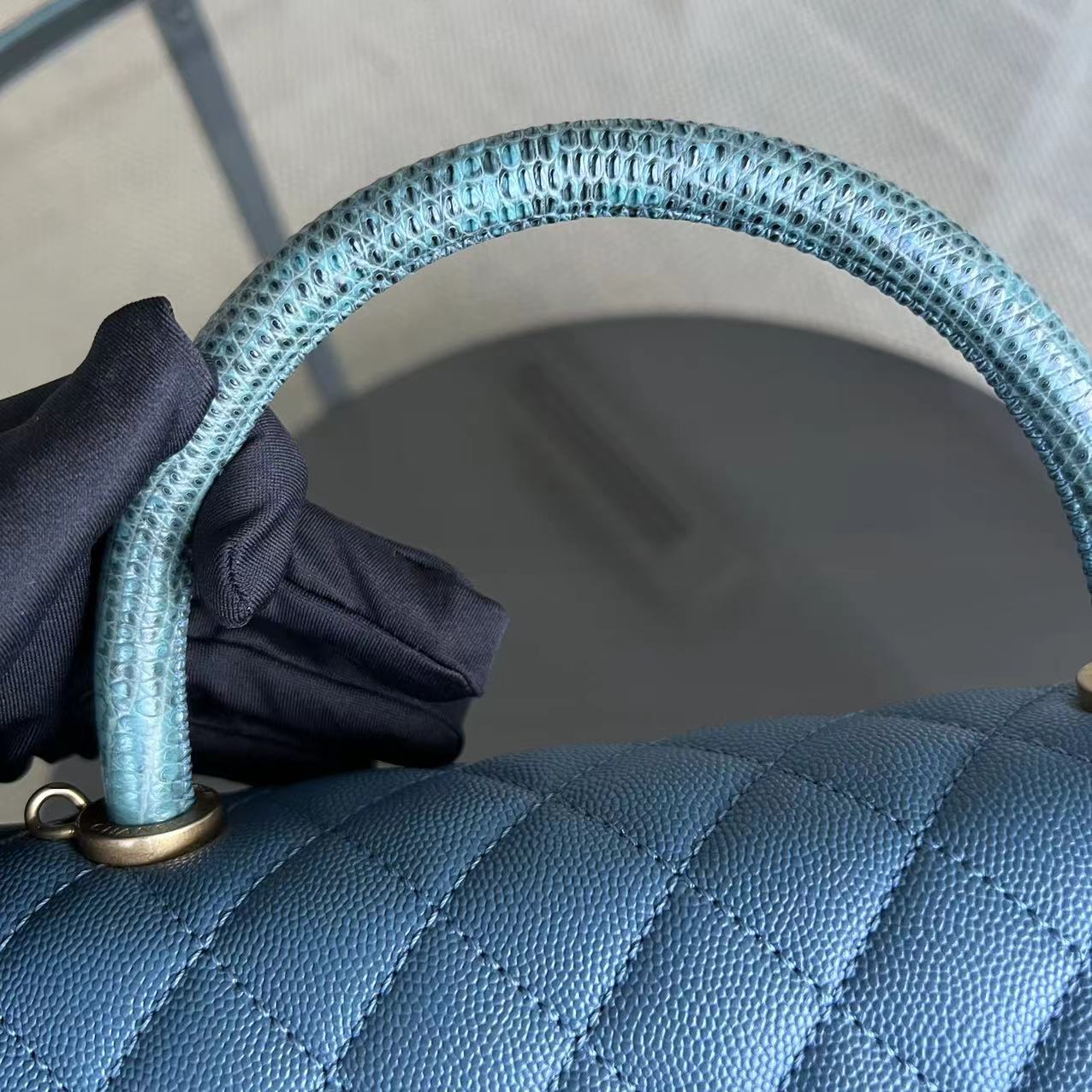 Caviar Coco Handle Medium Quilted Calfskin Blue Golden Hardware Series 26