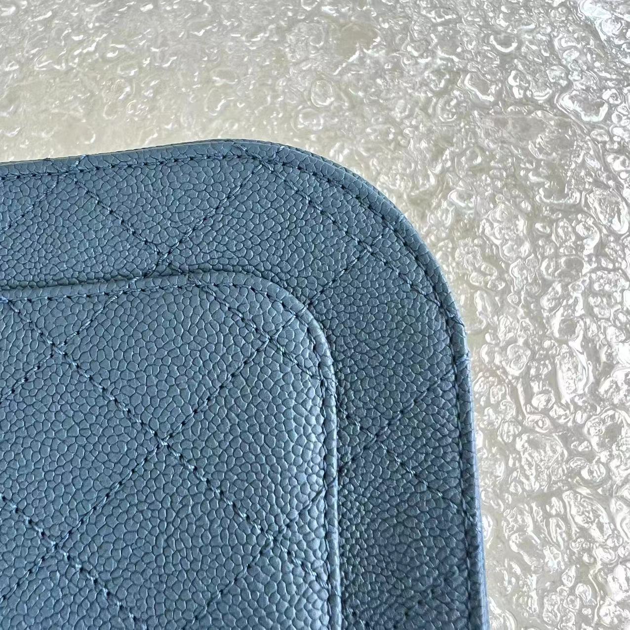 Chane Coco Curve Cuba - Medium Caviar Quilted Grained Calfskin Blue Cross Body Golden Hardware Series 23