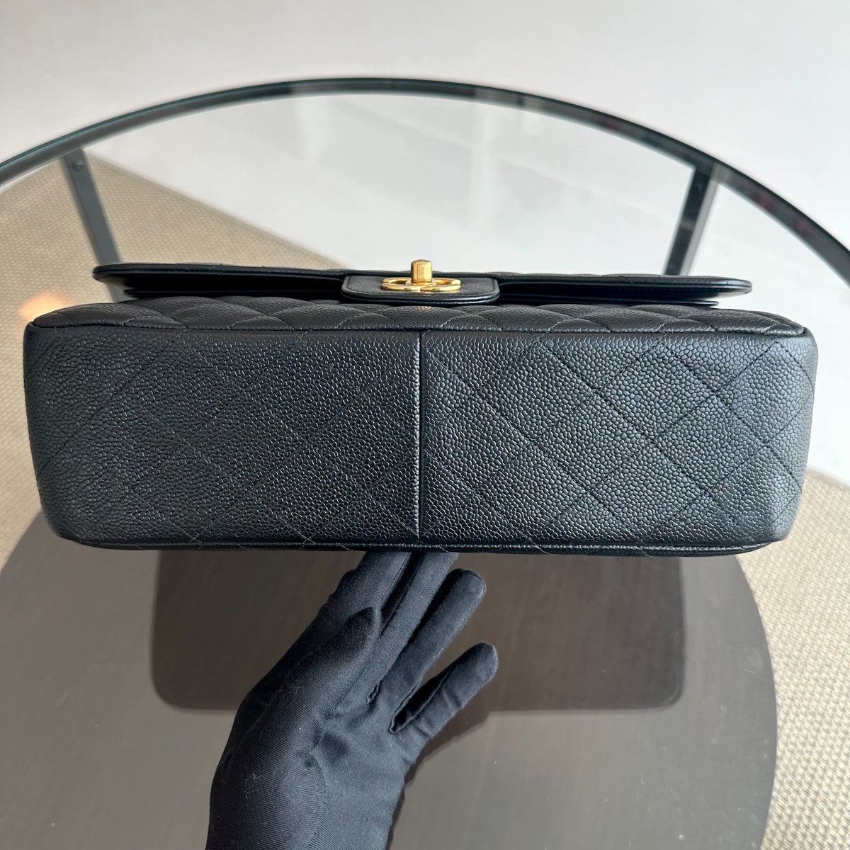 Caviar Double Flap Jumbo Classic Flap Black GHW No 18
