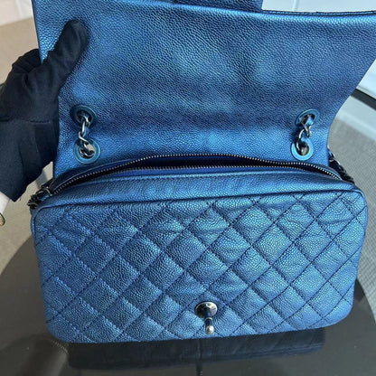 Caviar Easy Flap Zipper Quilted Calfskin Small Iridescent Blue SHW No 16