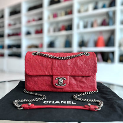 Caviar Flap Medium Triple Compartment Quilted Red RHW No 15