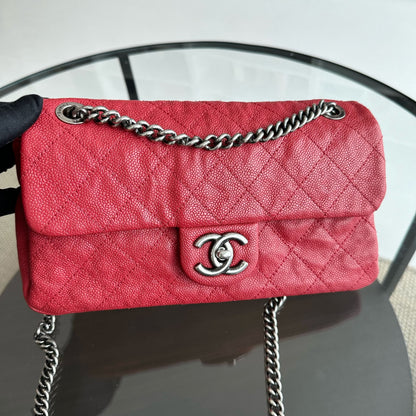 Caviar Flap Medium Triple Compartment Quilted Red RHW No 15