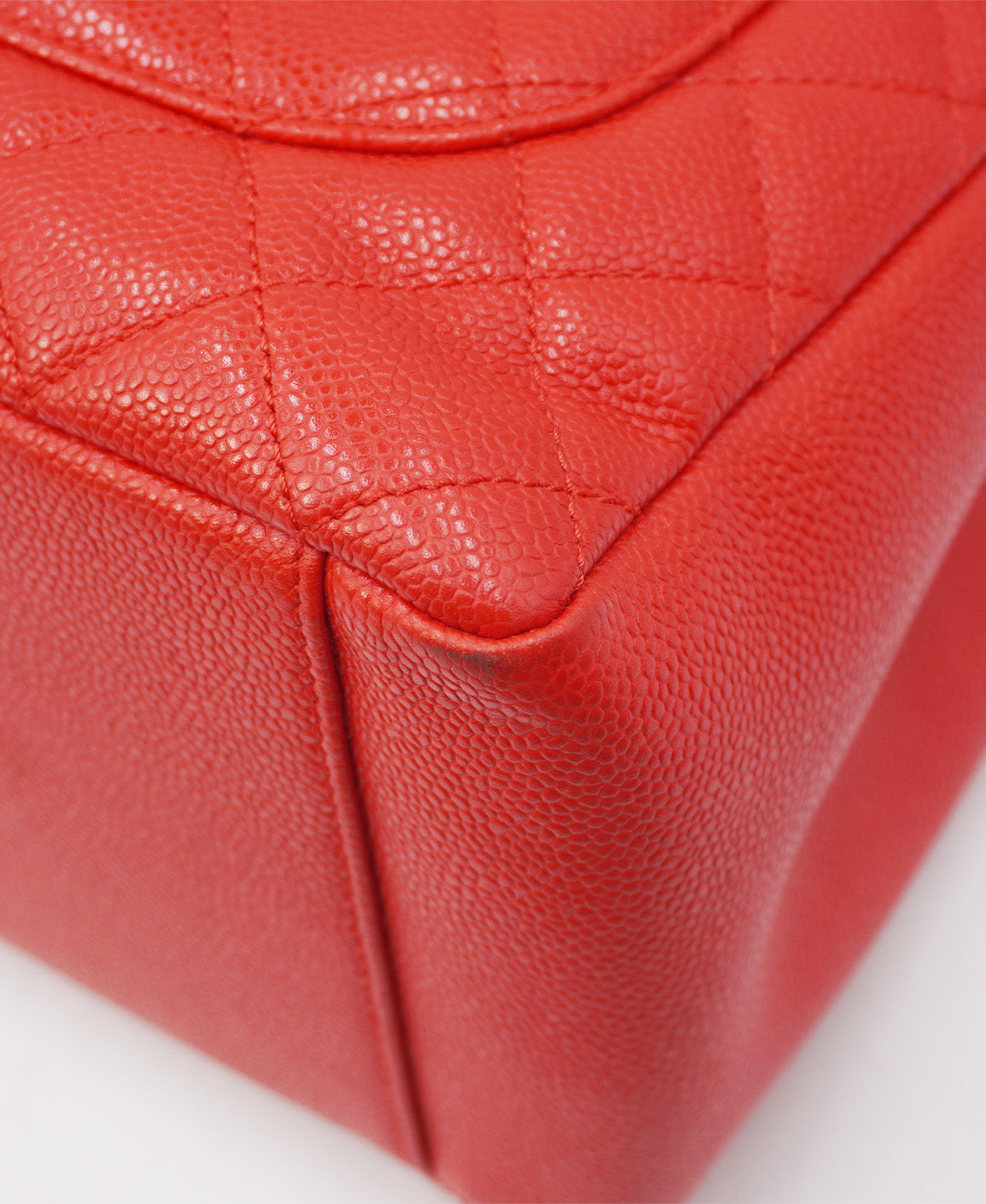 Caviar Grand Shopping Tote Red