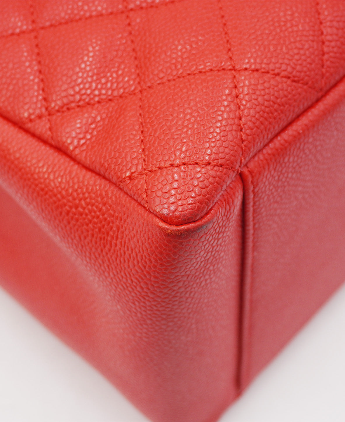 Caviar Grand Shopping Tote Red