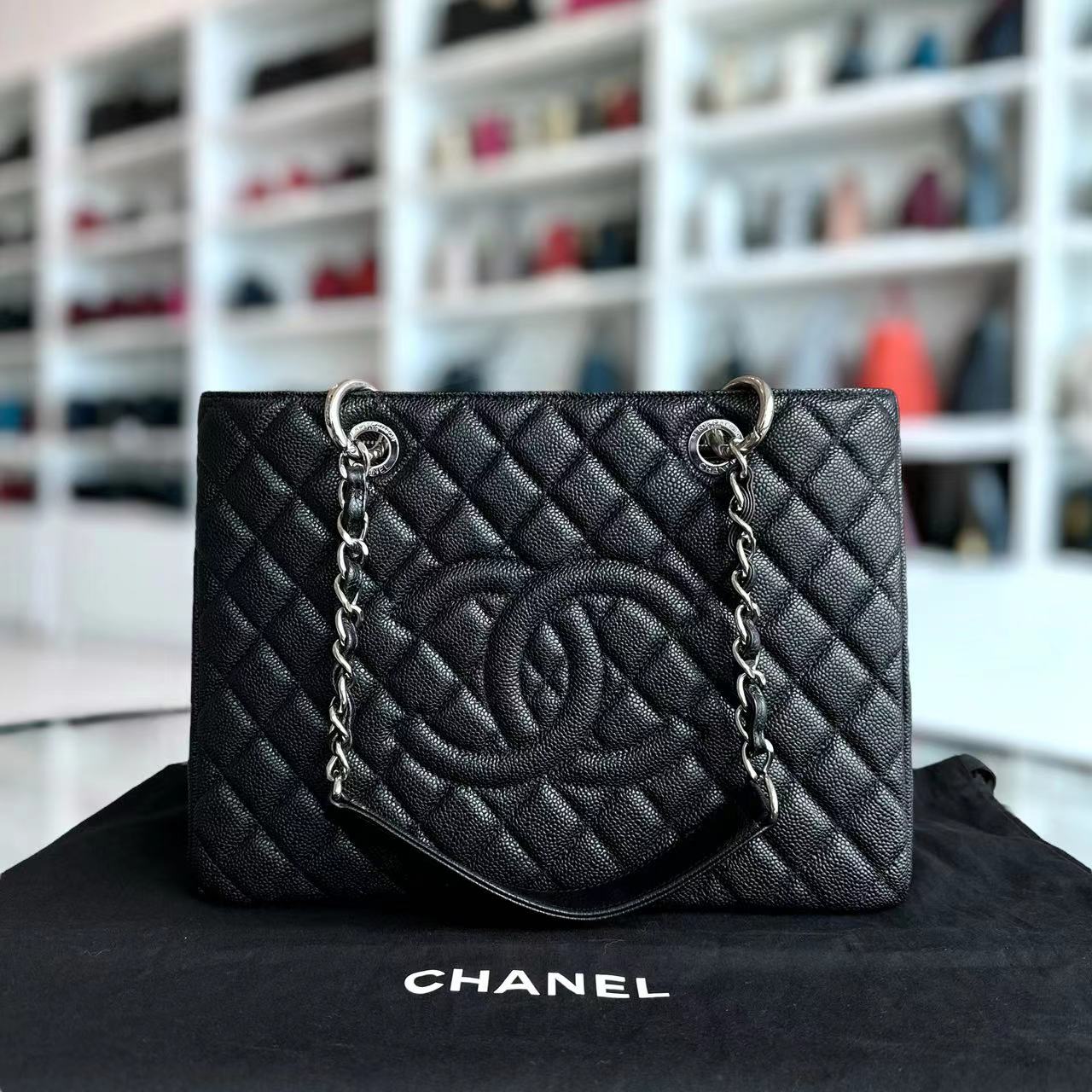 Caviar GST Grand Shopping Tote Quilted Calfskin Black Silver Hardware