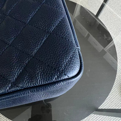Caviar GST Grand Shopping Tote Quilted Grained Calfskin Dark Blue Golden Hardware Series 18