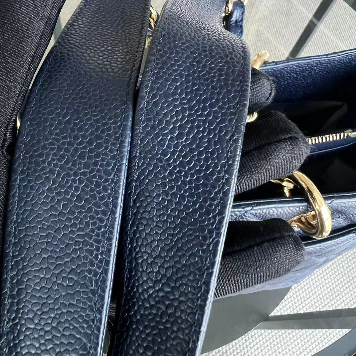 Caviar GST Grand Shopping Tote Quilted Grained Calfskin Dark Blue Golden Hardware Series 18