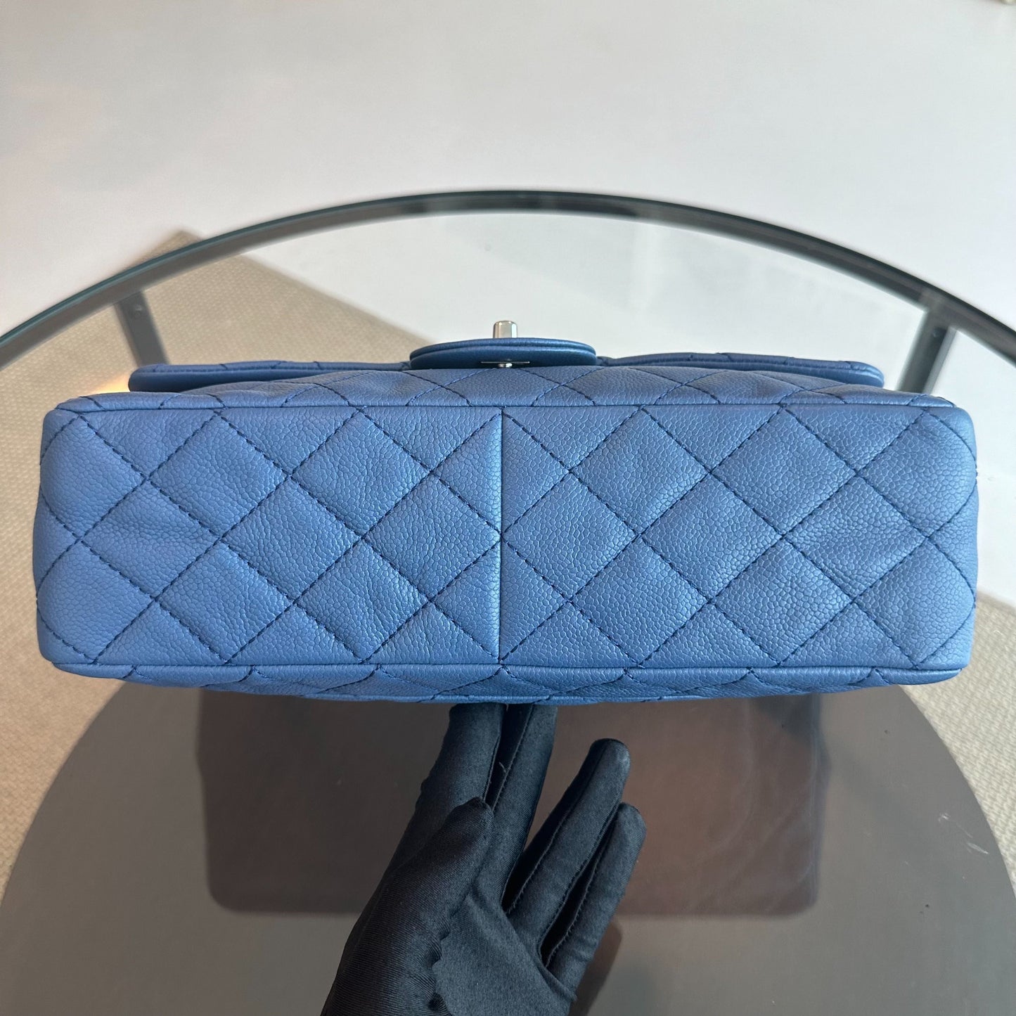 Caviar Jumbo Classic Flap 30CM Quilted Calfskin Blue SHW No 12
