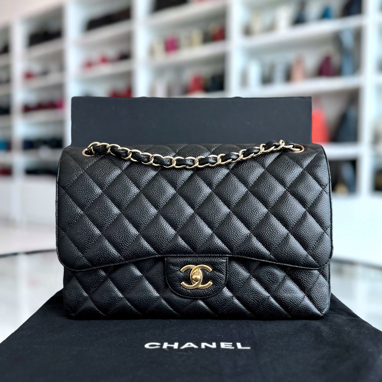 Caviar Jumbo Classic Flap Double Flap Quilted Calfskin Black GHW No 18
