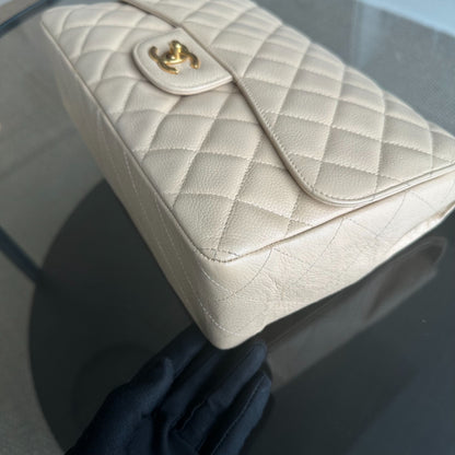 Caviar Jumbo Classic Flap Single Flap Beige Quilted Calfskin GHW No 13